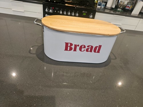 Kitchen bread bin - with, bamboo